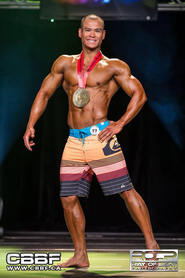 Bernie Gallofin flexes muscles for international bodybuilding contest 5 bernie2