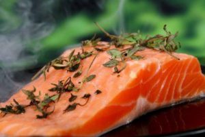 salmon cooking 400x267