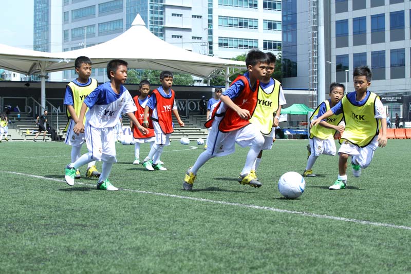 Kids from Marawi, Metro streets and Batangas lakeshore towns benefit from YKK-Real Madrid Foundation football clinics 9 Kids from Marawi Metro streets and Batangas lakeshore towns benefit from YKK Real Madrid Foundation football clinics 5