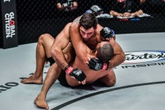 Marcus-Almeida-vs-Anderson-Silva-9